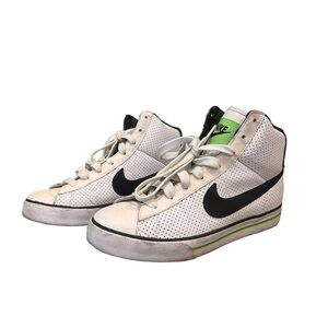 NIKE sweet classic high top 5.5 youth